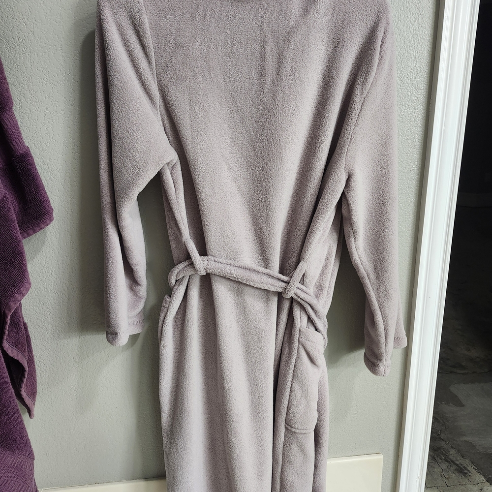 Cozy Mauve Robe - Picture 6 of 7